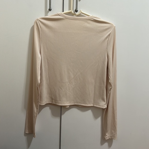 Y2K - Picture 2 of 3